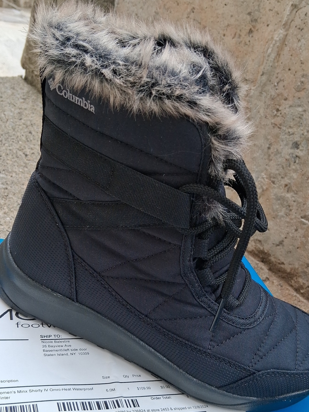 Columbia Women's Black Winter Boots with Gray Faux-Fur Trim